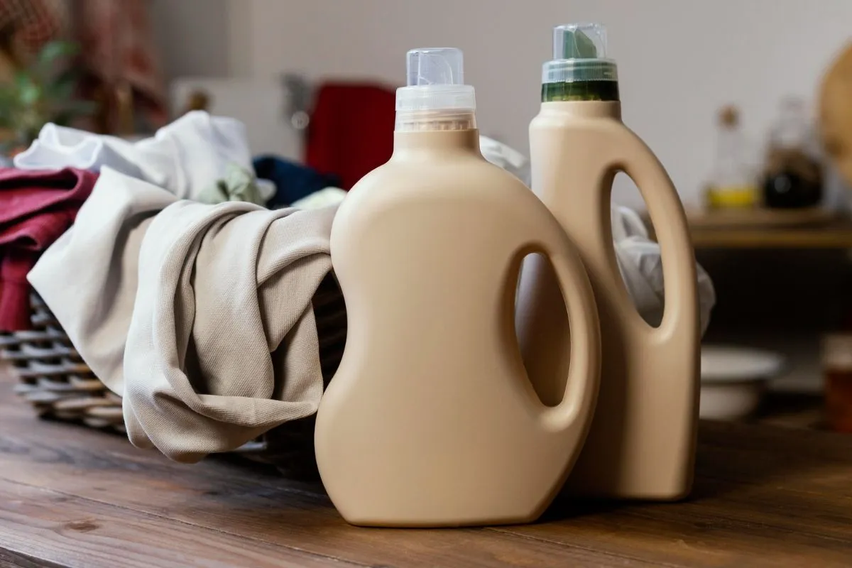 【洗剤別】自宅でできる古いシミの落とし方